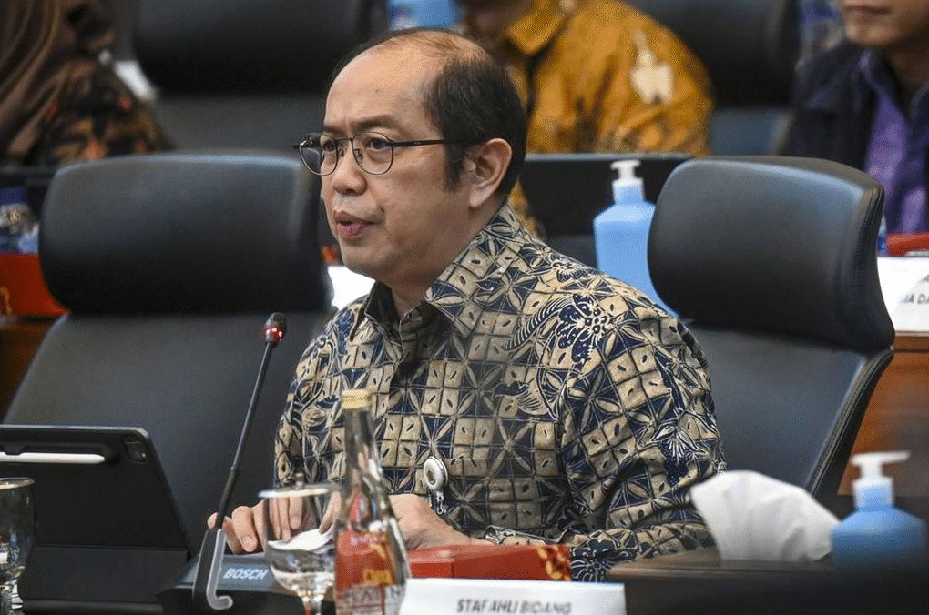 Gaji Hakim